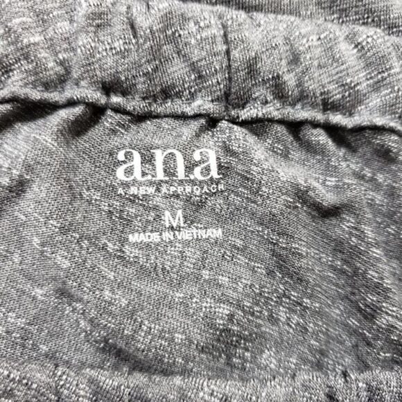 One-Shoulder Draped Ruffle Top w/ Bow Tie – Soft Charcoal Jersey - Picture 6 of 10